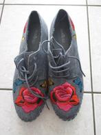 Nieuwe jeans schoenen met bloemen en vlinders, Vêtements | Femmes, Chaussures, Autres types, Marquiiz, Enlèvement ou Envoi, Neuf