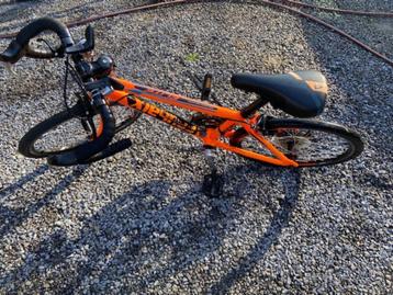 RACEFIETS KINDEREN merk ROUBAIX beschikbaar voor biedingen
