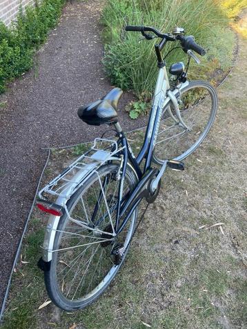 Fiets Cambrige beschikbaar voor biedingen