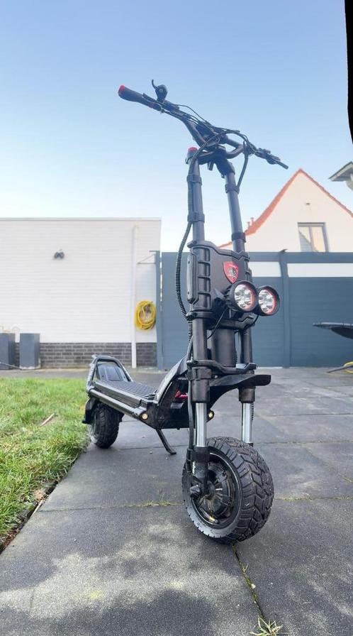 MOET WEG!! Wolf King GTR Kaabo als nieuw! !!!669kms!!!, Fietsen en Brommers, Steps, Zo goed als nieuw, Elektrische step (E-scooter)