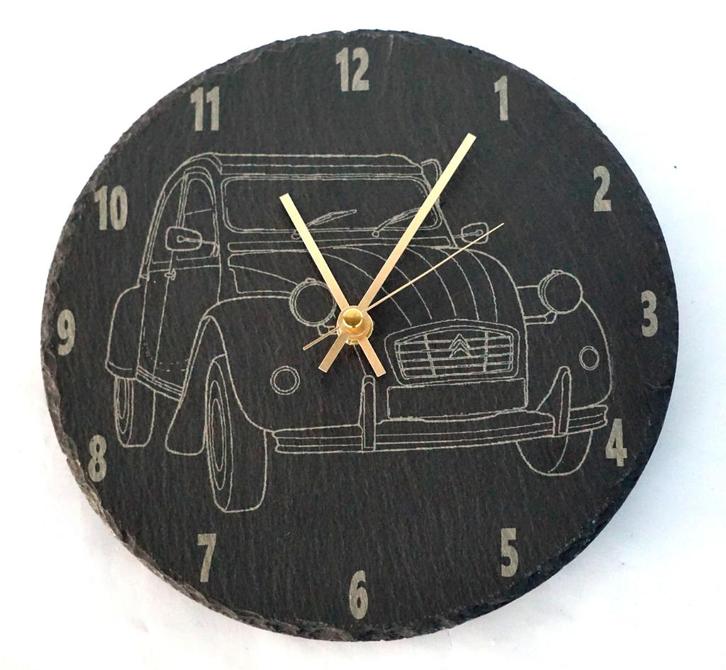 Klok met 2CV of andere auto- met je eigen kenteken of naam, Huis en Inrichting, Woonaccessoires | Klokken, Nieuw, Wandklok, Analoog