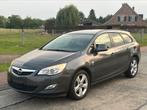 Opel Astra 1.7 CDTi 110pk Leder Airco Velgen Euro 5, Auto's, Voorwielaandrijving, Zwart, 4 cilinders, Leder en Stof