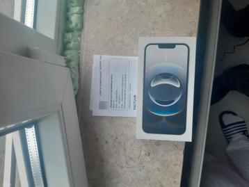 Iphone 16 e twee weken oud met garantie  beschikbaar voor biedingen