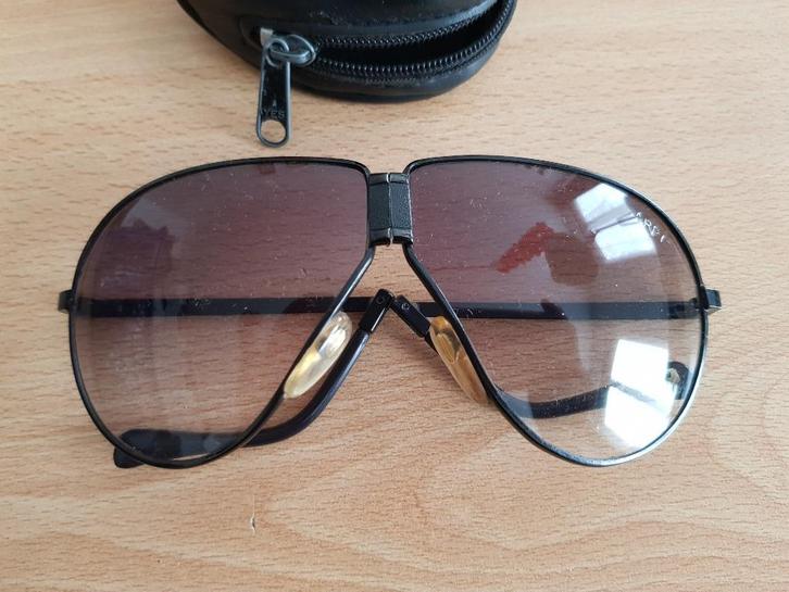 Opvouwbare vintage zonnebril, Handtassen en Accessoires, Zonnebrillen en Brillen | Heren, Gebruikt, Zonnebril, Ophalen