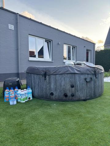 Jacuzzi, Enlèvement, Comme neuf, Couverture, Gonflable