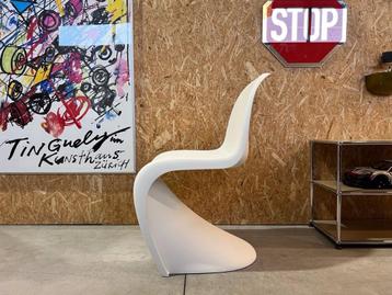 VITRA PANTON STOELEN,  8X - OOK OUTDOOR beschikbaar voor biedingen