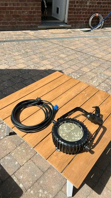 2x Showtec Data Flash Stoboscoop LED + CLAW beschikbaar voor biedingen
