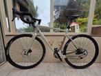 Megamo west 15 2023 taille M - 1700km - carbone, Fietsen en Brommers, Fietsen | Racefietsen, Ophalen, Zo goed als nieuw, Carbon