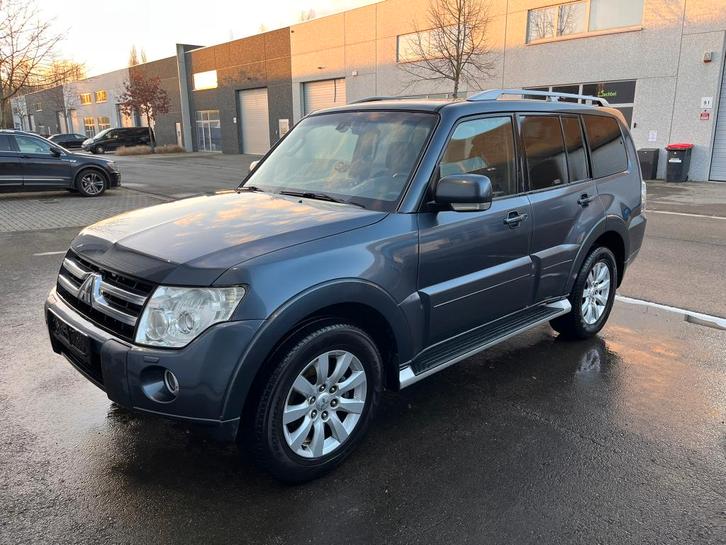 Mitsubishi Pajero 3.2 DI-D - fret léger - TVA déductible, Autos, Mitsubishi, Entreprise, Pajero, 4x4, ABS, Caméra de recul, Airbags