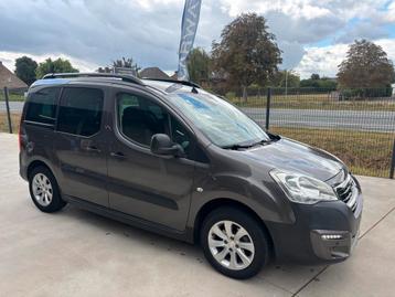Peugeot partner 1.2 benzine bj 2018 met 69000km beschikbaar voor biedingen