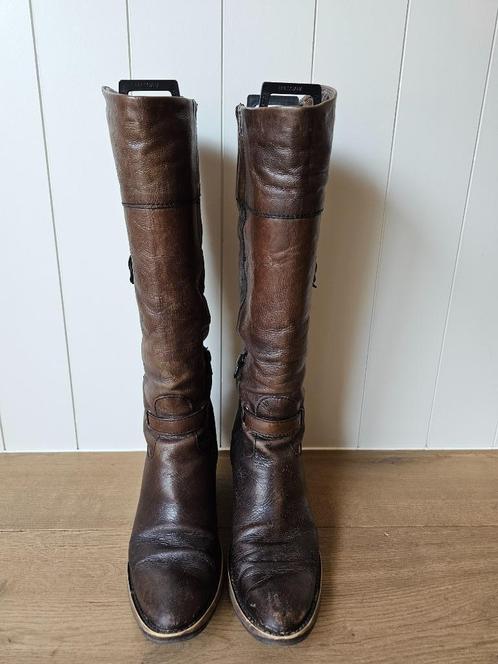 Donkerbruine leren laarzen met gespdetails, Kleding | Dames, Schoenen, Gedragen, Hoge laarzen, Bruin, Ophalen of Verzenden