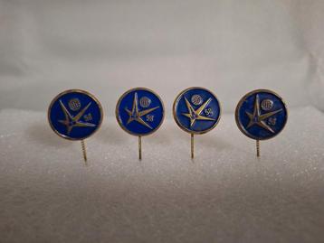 4 x speldjes Expo 58 Brussel beschikbaar voor biedingen