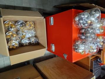glazen kerstballen - groot lot beschikbaar voor biedingen