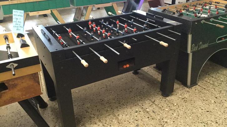 Kicker tafelvoetbal belgian warrior model, Kinderen en Baby's, Speelgoed | Voetbaltafels, Zo goed als nieuw, Ophalen of Verzenden