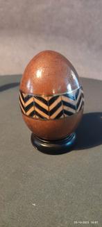 Decoratief ei, Ophalen