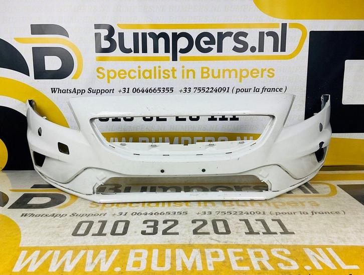 BUMPER Volvo V40 R-Design Rdesign KLS VOORBUMPER 1-E7-4825z, Auto-onderdelen, Carrosserie, Bumper, Voor, Gebruikt, Ophalen of Verzenden