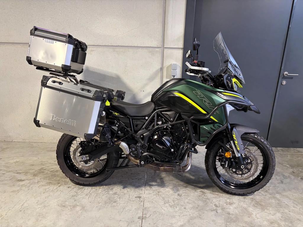 Benelli TRK702X op 35kW en met kofferset, Motos, Motoren | Benelli, Entreprise, 700 cm³, 12 à 35 kW, Autre