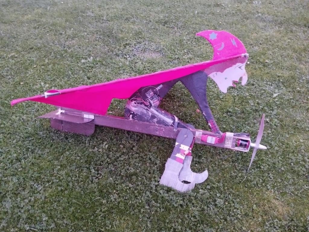 Sorcière RC électrique à vendre, Enlèvement, Utilisé