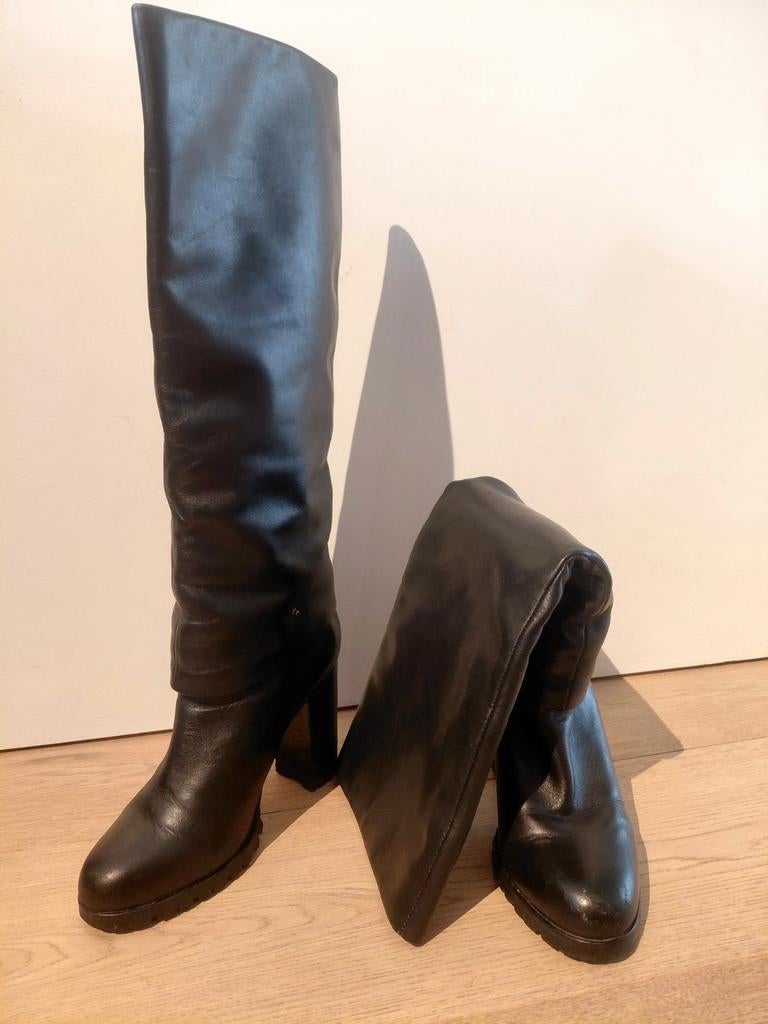 Cuissardes noires de Vitto Rossi, Enlèvement ou Envoi