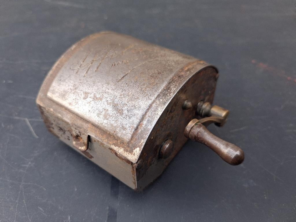 ancien aiguiseur de rasoir AFFILANTE. début des années 1900, Enlèvement ou Envoi, Armée de terre, Autres types