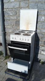 Cuisinière électrique avec four, Electroménager, 85 à 90 cm, Plaque chauffante, 4 zones de cuisson, Enlèvement
