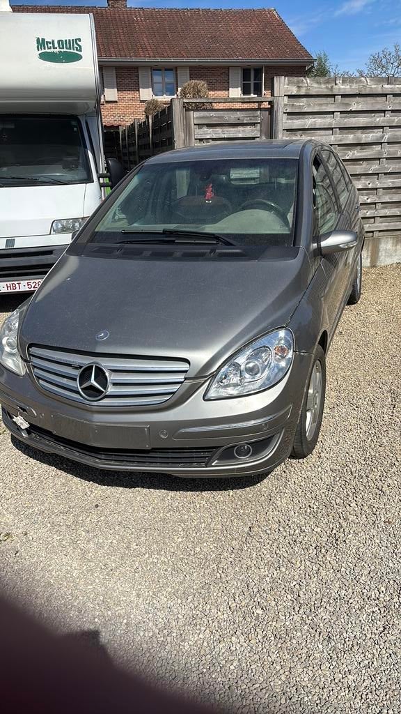 Mercedes B 200CDI, Mercedes-Benz, Diesel, Zilver of Grijs, Ophalen