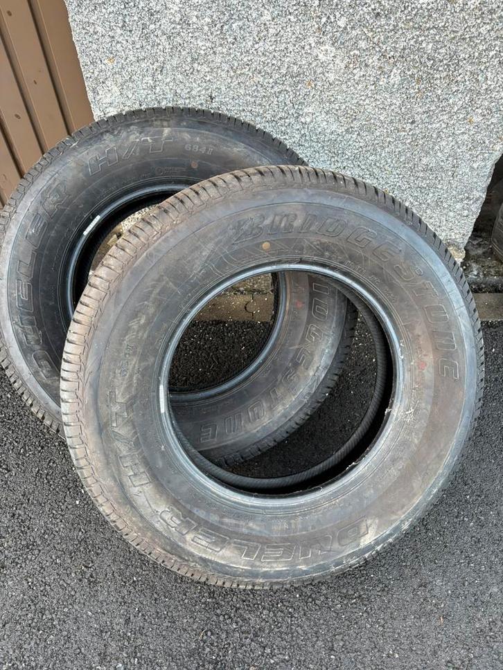 2 Pneus NEUFS Bridgestone Dueler H/T - 195/80 R15 96S, Autos : Pièces & Accessoires, Pneus & Jantes, Pneu(s), Pneus été, Enlèvement