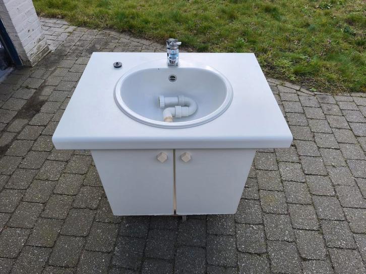 lavabo met spiegel en kraanwerk, Maison & Meubles, Salle de bain | Meubles de Salle de bain, Utilisé, Meuble lavabo, 150 à 200 cm