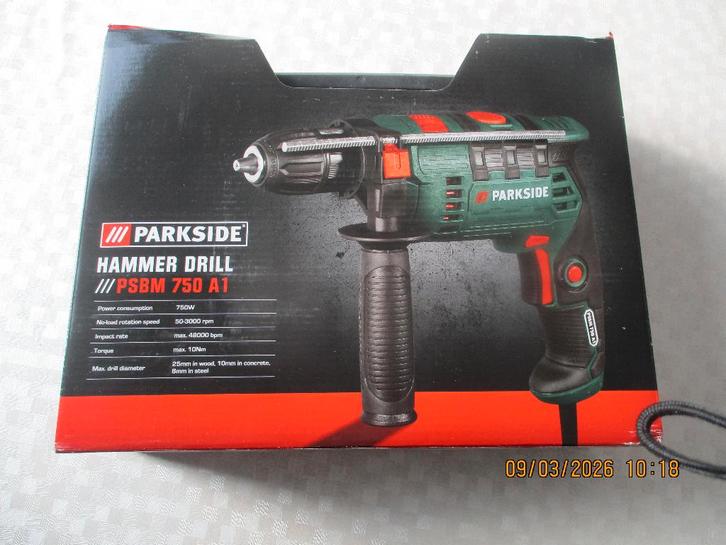 perceuse à percussion neuve dans un étui ; 750 watts., Bricolage & Construction, Outillage | Foreuses, Neuf, Perceuse, 600 watts ou plus