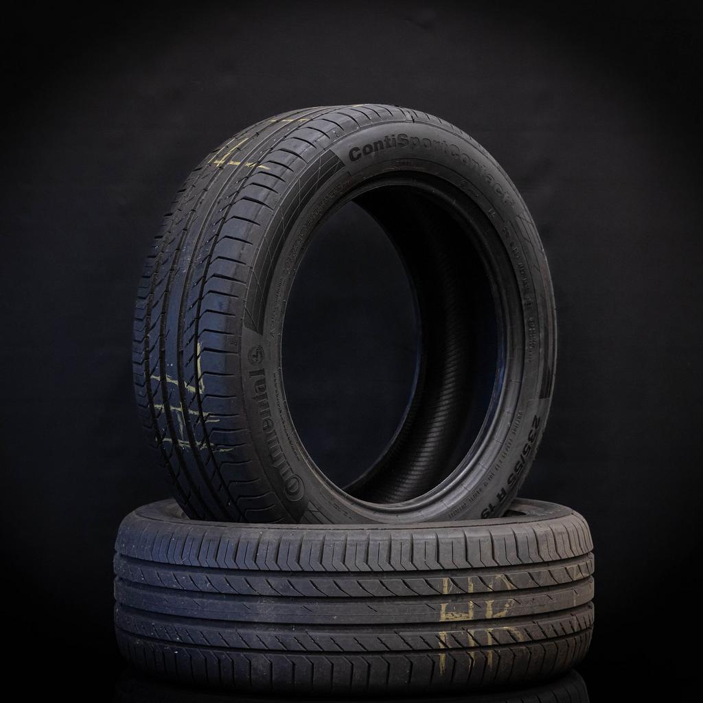 4x Zomerbanden 235/55 R19 101W Continental, Autos : Pièces & Accessoires, Pneus & Jantes, Pneu(s), Pneus été, 19 pouces, 235 mm