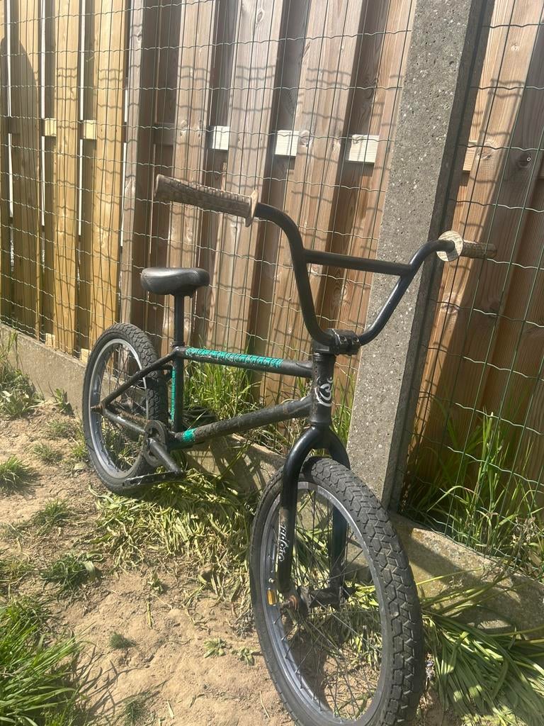 CUSTOM BMX STREET WEAPON  – CULT / SHADOW / SUBROSA, Ophalen, Gebruikt, 16 tot 20 inch, Stuur 360° draaibaar