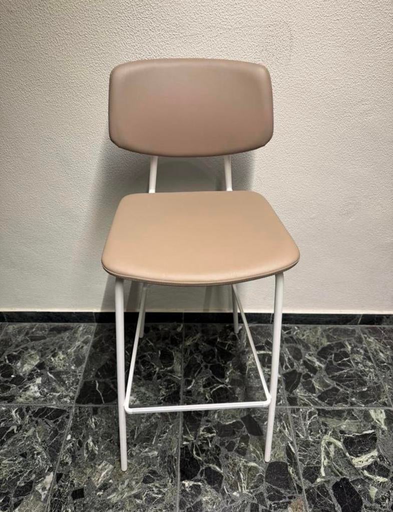 Moderne barkruk (meerdere verkrijgbaar), Huis en Inrichting, Barkrukken, Ophalen, 5 krukken of meer, Met voetsteun, 60 tot 90 cm