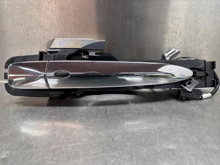 PORTIERGREEP BUITEN RECHTS VOOR Nissan Leaf (ZE1), Auto-onderdelen, Carrosserie, Nissan, Voor, Rechts, Gebruikt