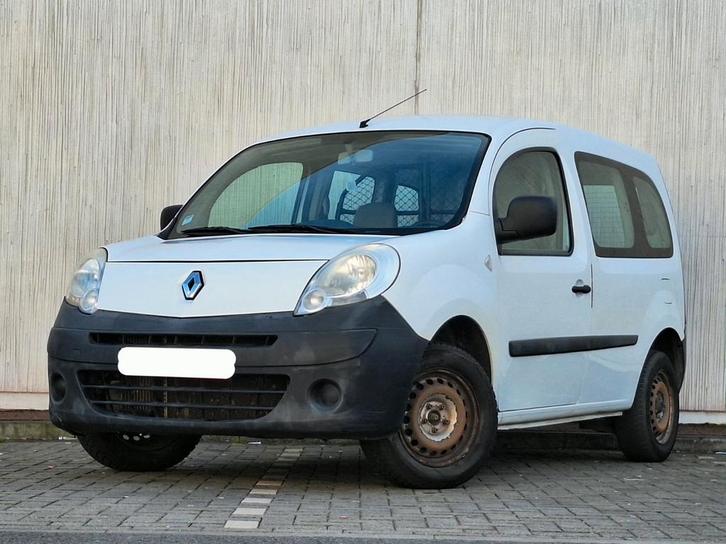 Renault Kangoo 1.5dCi / Utilitaire / Prête à immatriculer/, Autos, Camionnettes & Utilitaires, Entreprise, Radio, Diesel, Boîte manuelle