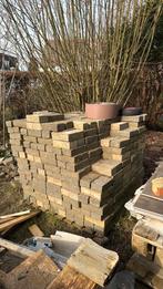 Kasseien, Tuin en Terras, Ophalen, Zo goed als nieuw