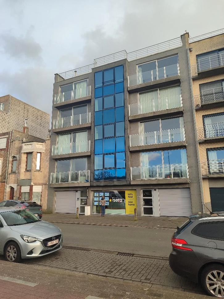 Ruime studio met slaaphoek en kelder te Bredene Duinen, Immo, Appartementen en Studio's te huur, Provincie West-Vlaanderen, 35 tot 50 m²