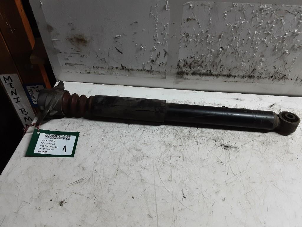 AMORTISSEUR ARRIÈRE DROIT Golf V (1K1) (1KO513029FC), Volkswagen, Mevr. I. Hauben, Utilisé, Rue de l'Espoir 34 34
4030  GRIVEGNÉE, BE