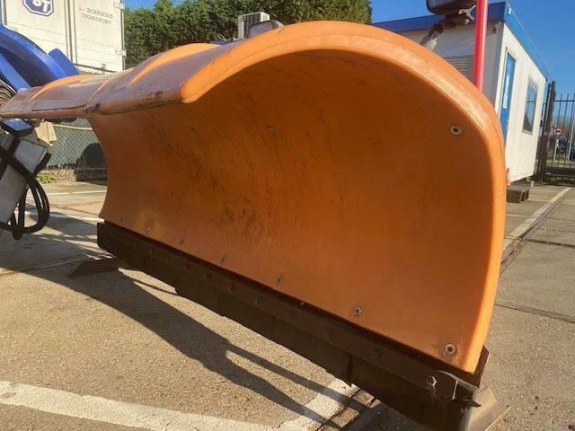 NIDO SNK180-R12V EPZ, Articles professionnels, Machines & Construction | Pièces