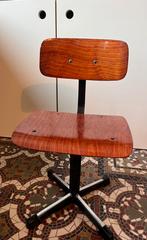 Kinderstoel bureaustoeltje, Ophalen of Verzenden, Gebruikt, Stoel(en)