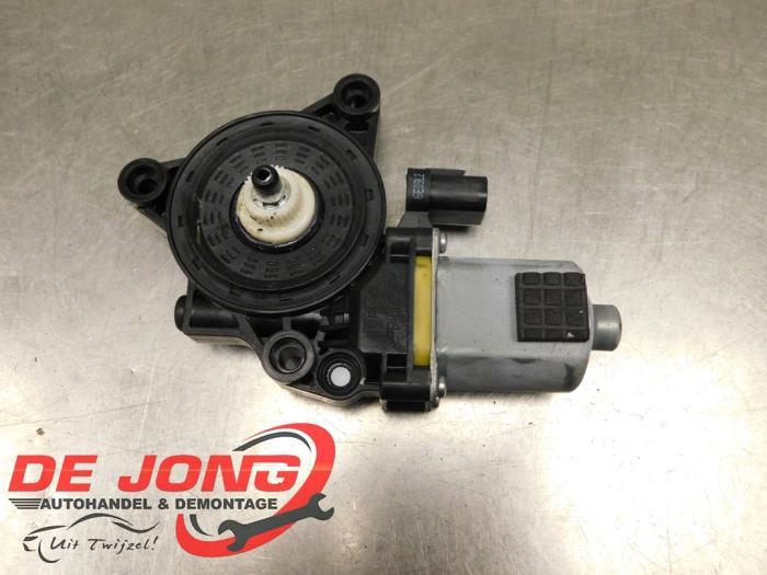 Moteur de vitre portière d'un Hyundai Tucson, Autos : Pièces & Accessoires, -, 3 mois de garantie, Utilisé, Hyundai