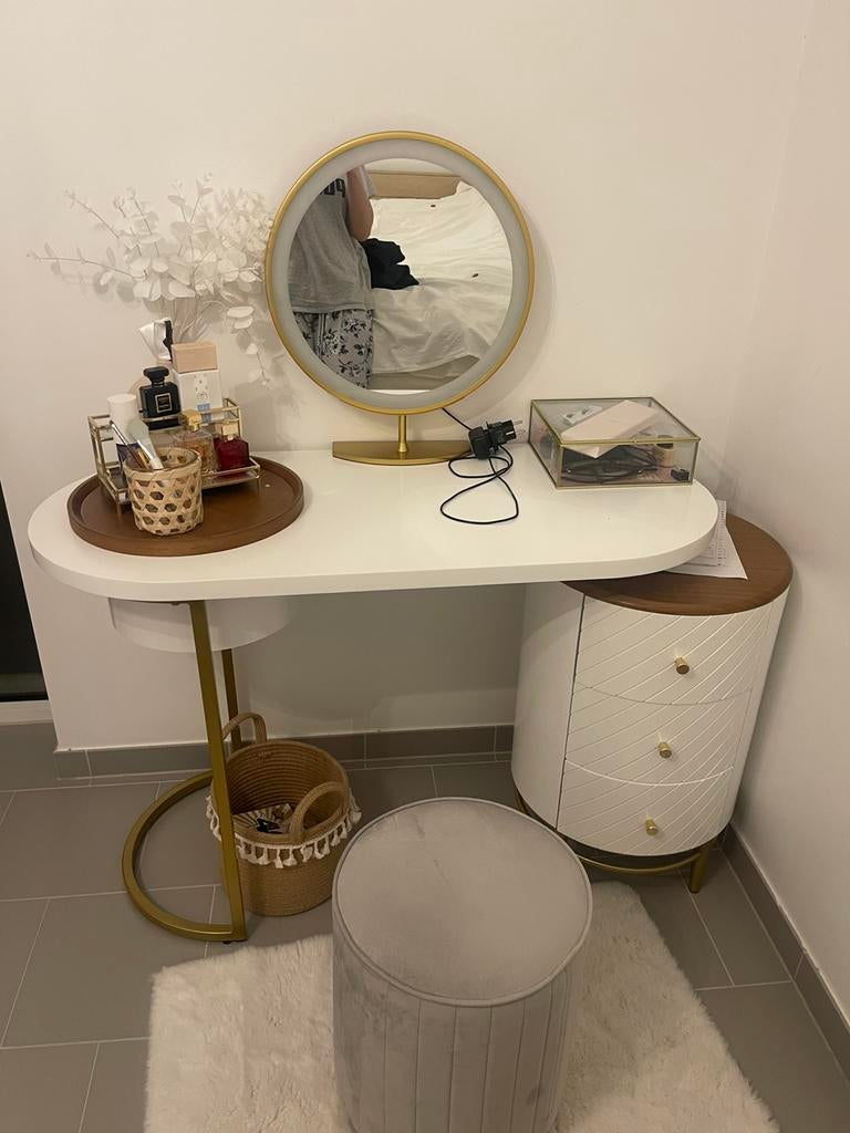 Medina Home kaptafel met led en kruk, Ophalen, Zo goed als nieuw, Hout