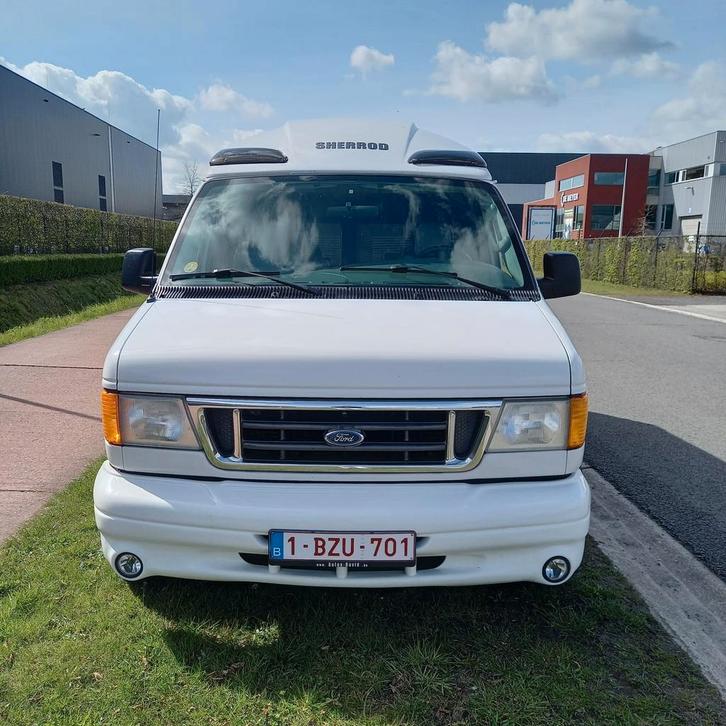 Camping-car Ford Econoline E150 construit en 2005. Moins de, Caravanes & Camping, Camping-cars, Particulier, Ford, Ford, Essence