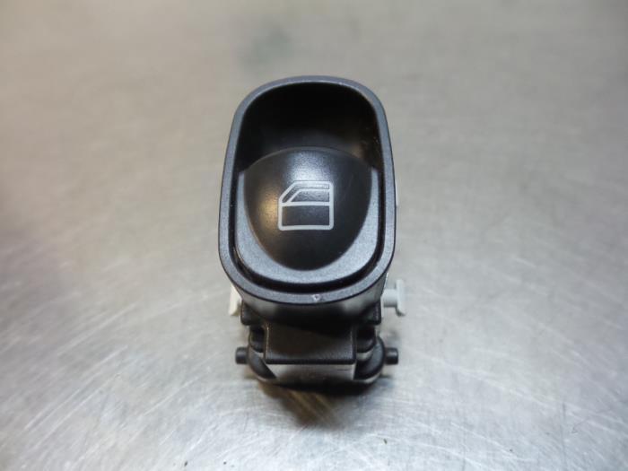 Commutateur vitre électrique d'un Mercedes CLK (CLK-Klasse, Autos : Pièces & Accessoires, Tableau de bord & Interrupteurs, Mercedes-Benz