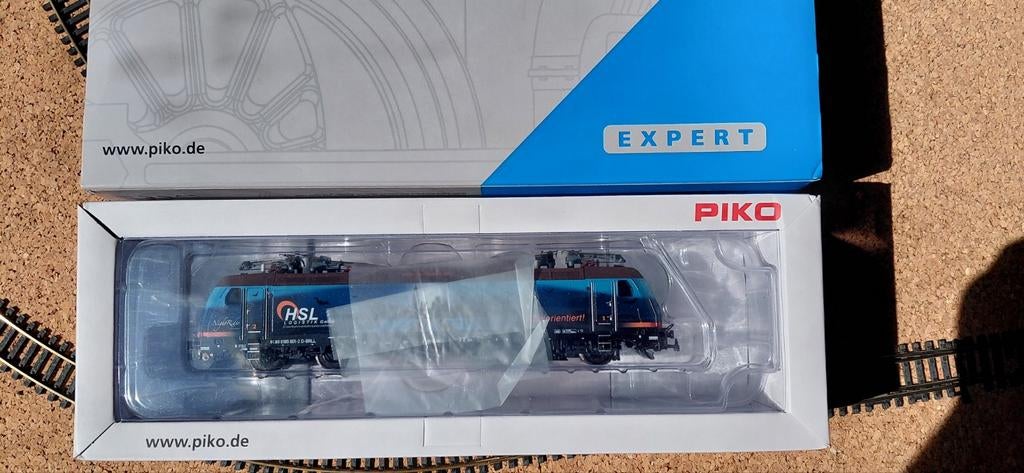 PIKO h0 185 601-2 HSL, Hobby & Loisirs créatifs, Trains miniatures | HO, Neuf, Analogique, Piko, Courant continu