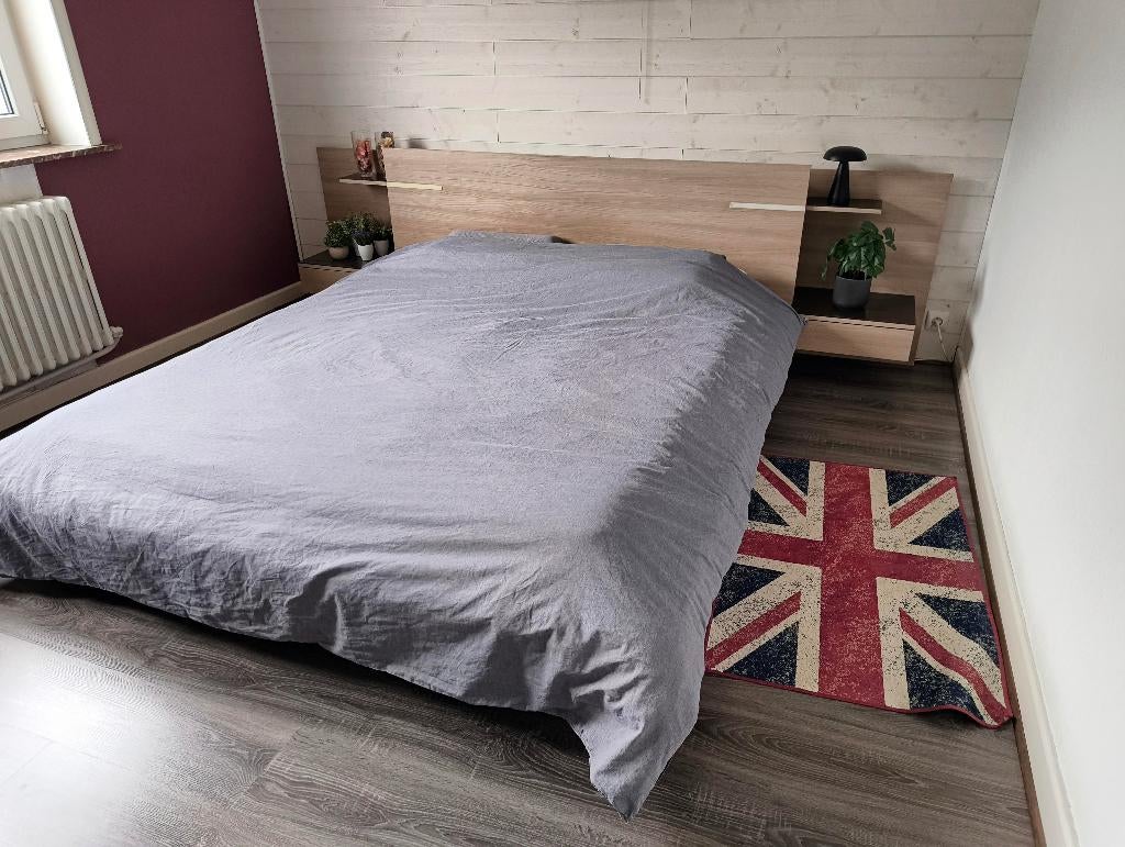 Lit avec chevet et tête de lit 200x160 + commode, Maison & Meubles, Queen size, Comme neuf, Brun, Enlèvement