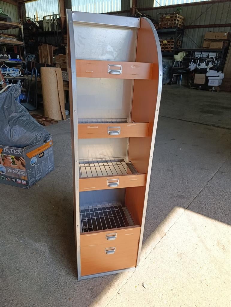 Charmante étagère publicitaire, fruits, pain ou autre, Enlèvement