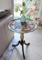 Prachtig Florentijns mid century bijzettafeltje, 45 tot 60 cm, Overige materialen, Minder dan 55 cm, Rond