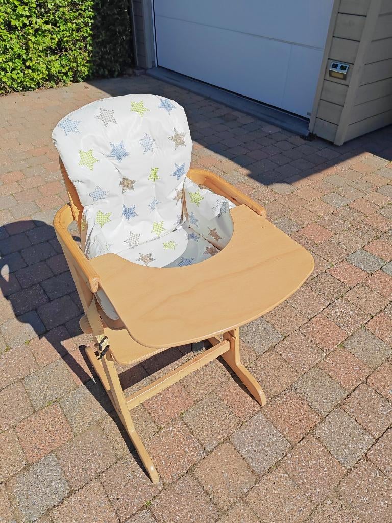 Kinderstoel, Ophalen, Zo goed als nieuw, Meegroeistoel, Gordel(s)