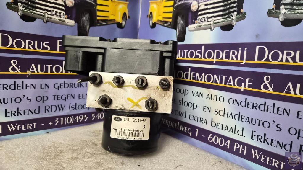 Pompe ABS Ford Focus 1.6 16V ann e 2002 2M512M110EE, Autos : Pièces & Accessoires, Info@ford.com, Ford Motor Company, American Road 1
48126  Dearborn