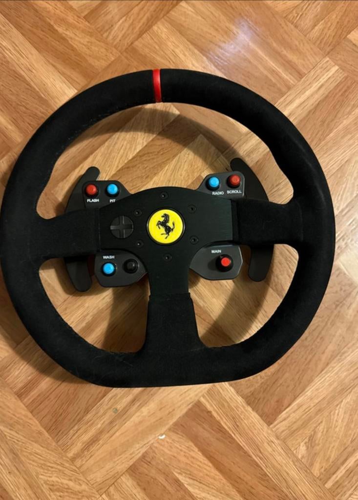 Thrunsmaster T300 Alcantara Edition + volant F1 Ferrari, Enlèvement ou Envoi, Reconditionné, Playstation 5